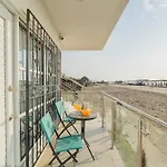 Apartamentos El Mochilero Rural Frente A La Playa A