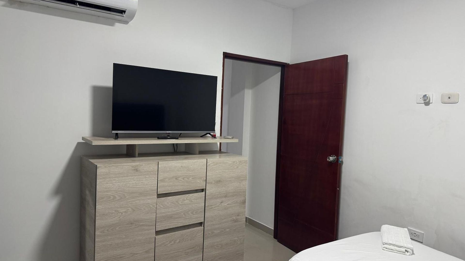El Mochilero Frente A La Playa Piso 1 Apto 1 Apartamento