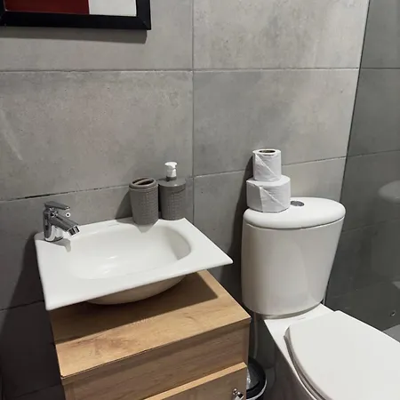 El Mochilero Frente A La Playa Piso 1 Apto 1